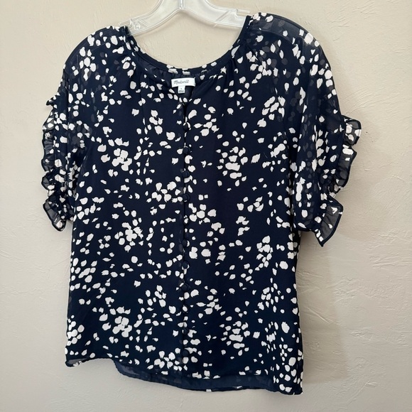 Madewell Chiffon Ruffle sleeve button front Blouse - Picture 1 of 5